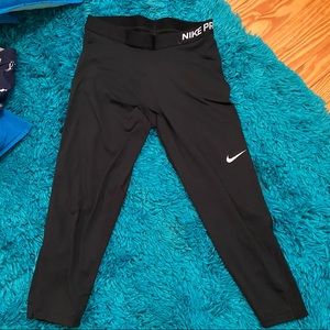Nike Pro Crop Leggings